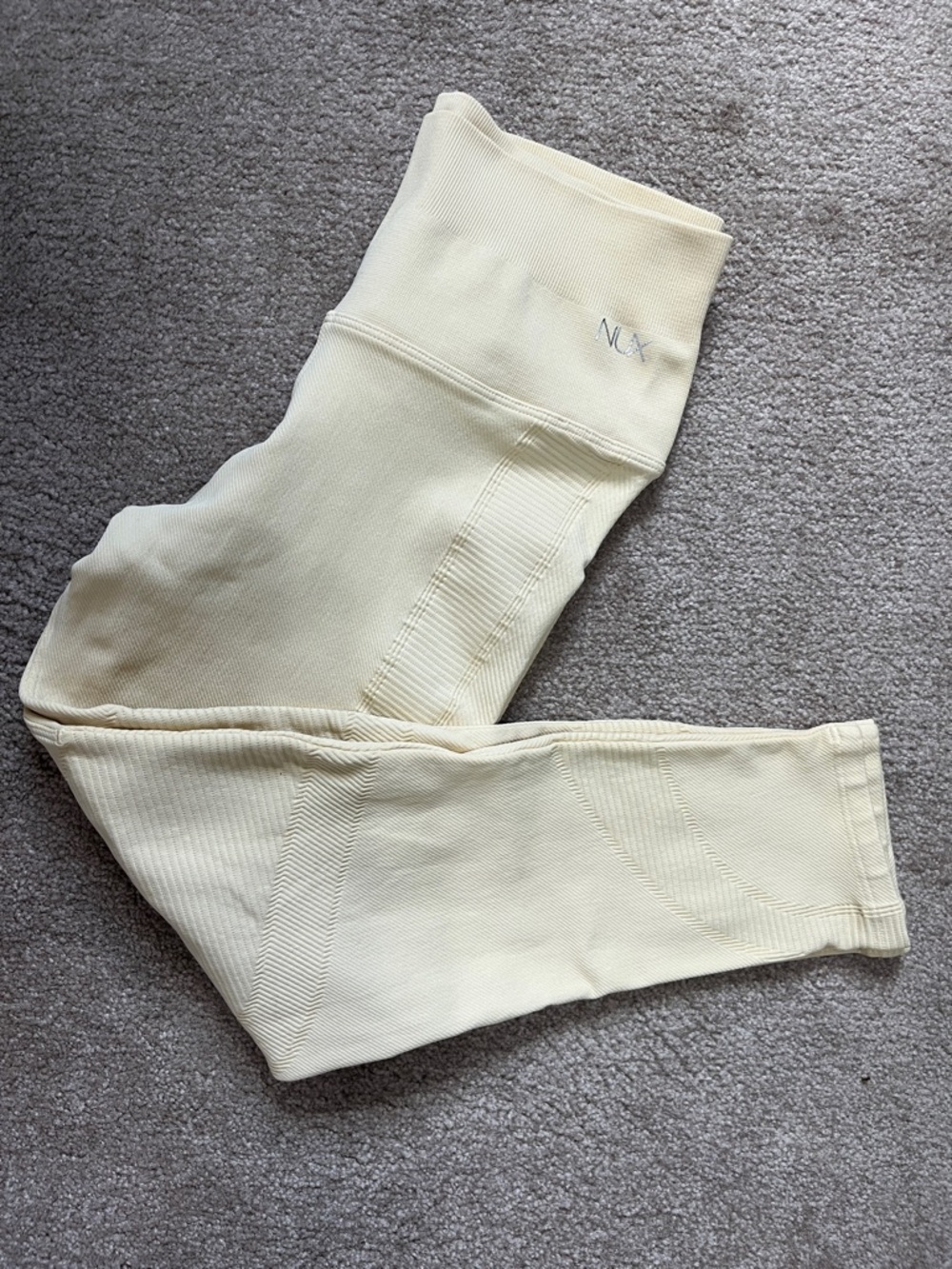Nux leggings Compression Size Small Butter Yellow Like New Retail $98